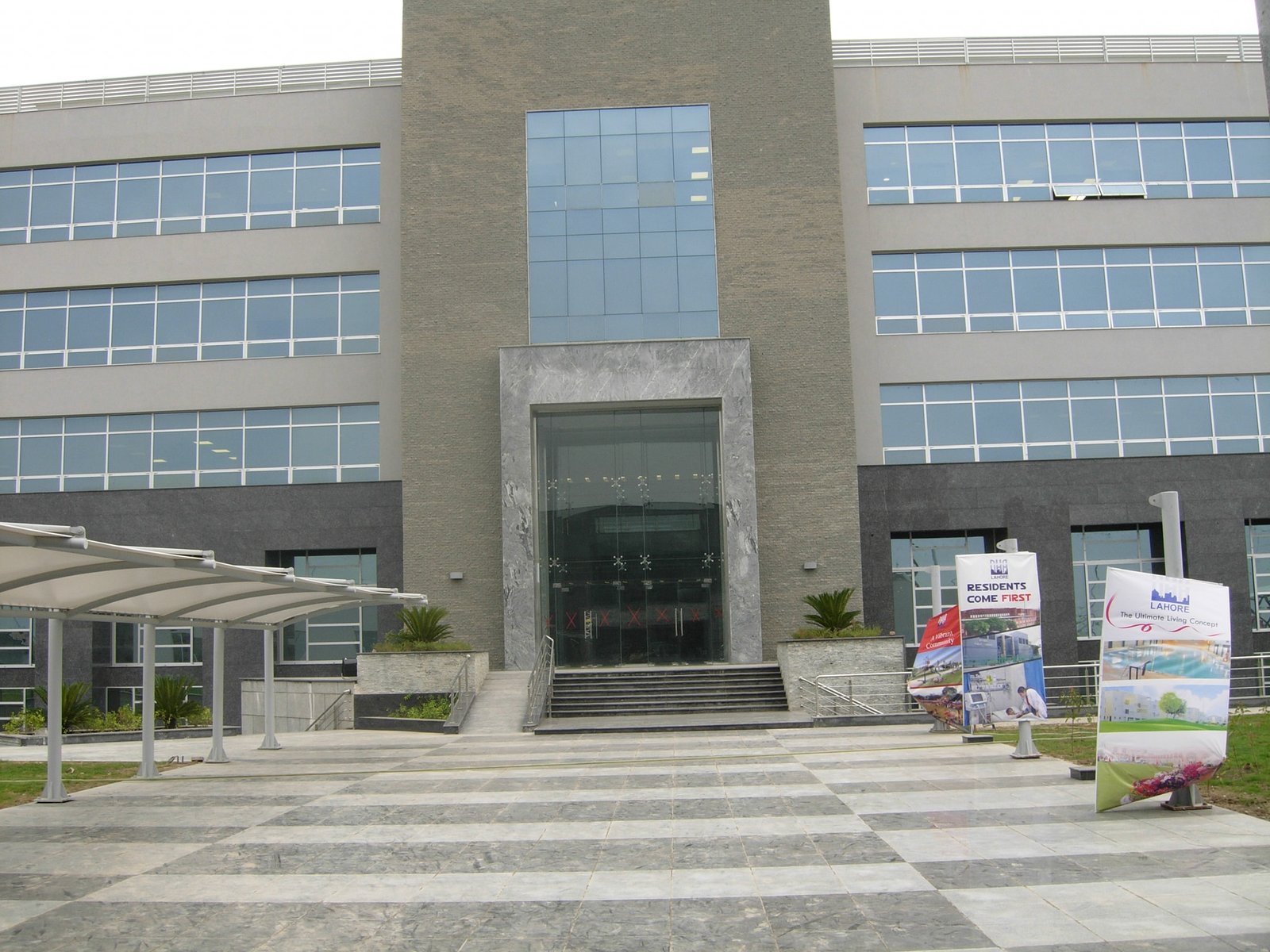 ALUMINIUM DOOR & WINDOWS